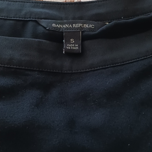 Banana Republic Semi Sheer Hi Low Top S Black Euc - Picture 7 of 10